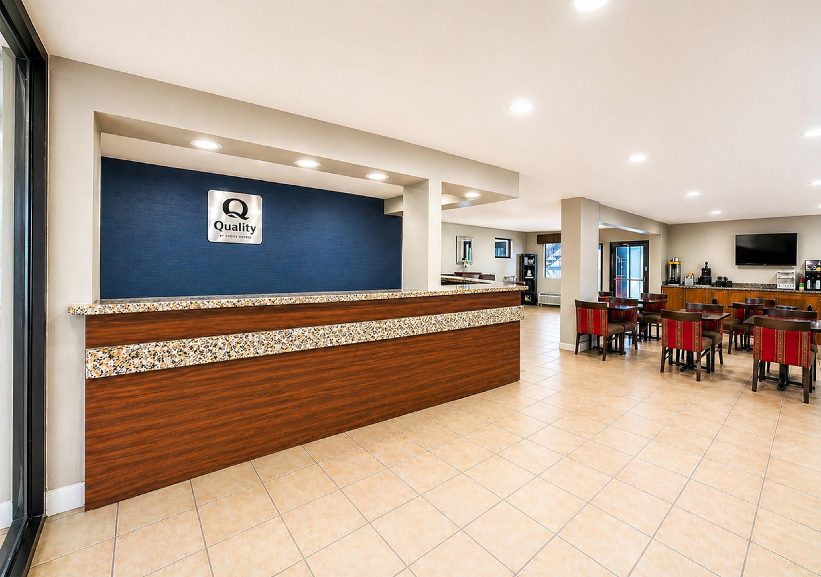 Front desk | Quality Inn Augusta West Near Fort Eisenhower