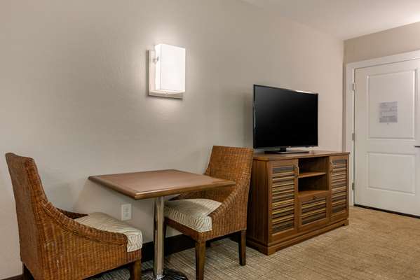  - Seafarer Inn & Suites