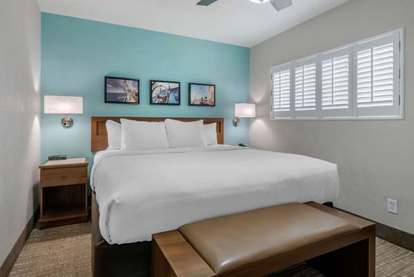 Suite - Seafarer Inn & Suites