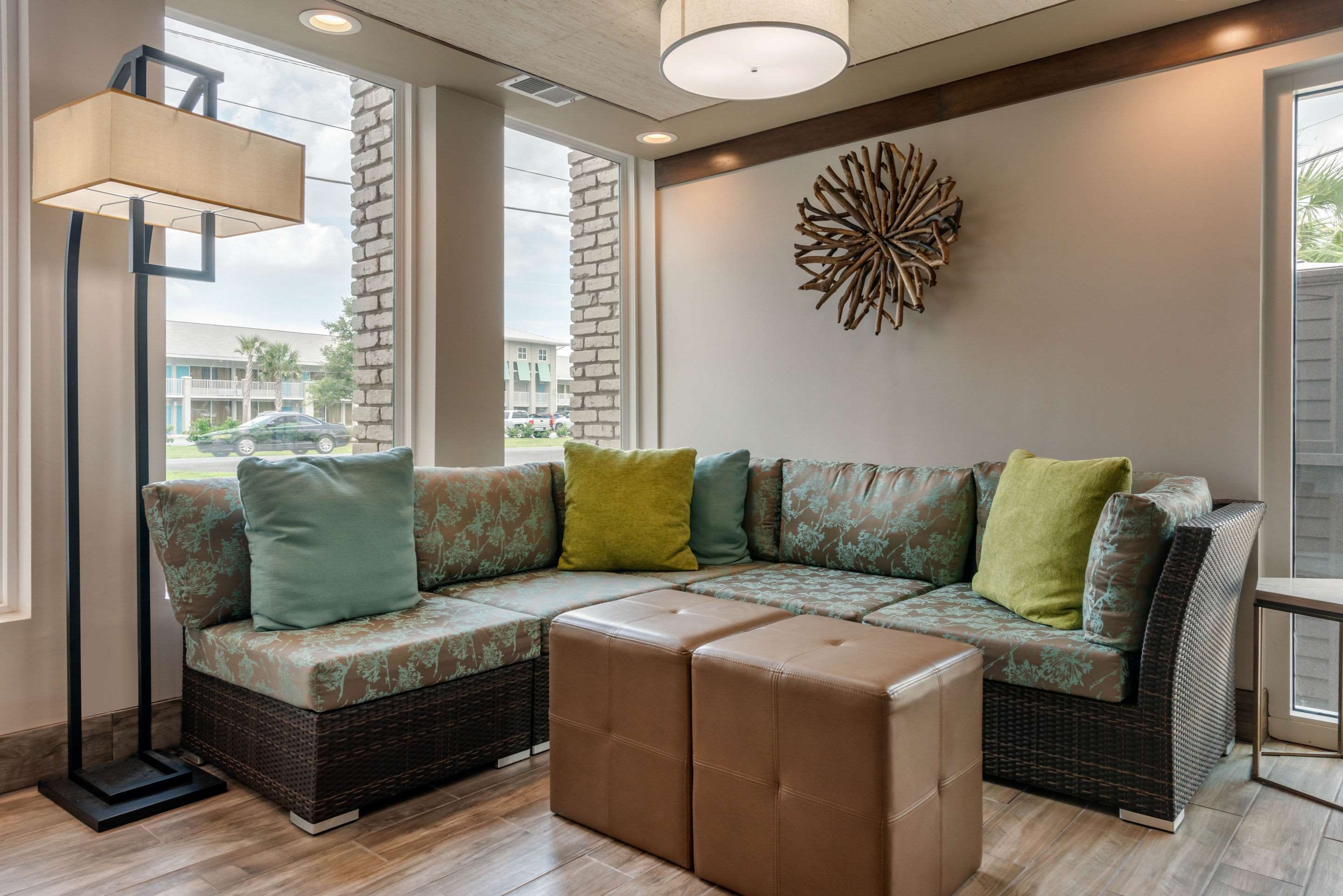 Hotel lobby | Seafarer Inn & Suites, Ascend Hotel Collection