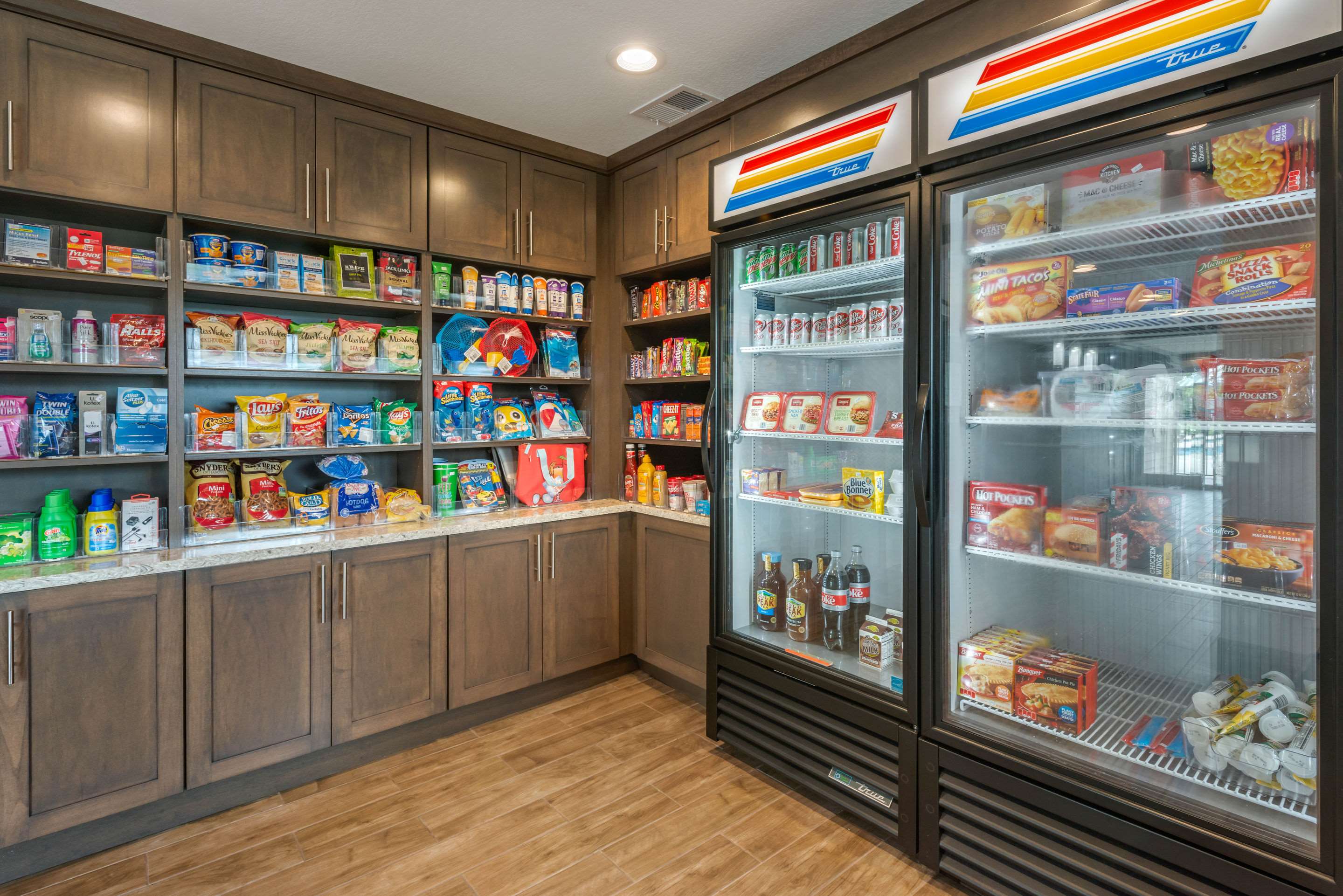 Hotel marketplace | Seafarer Inn & Suites, Ascend Hotel Collection