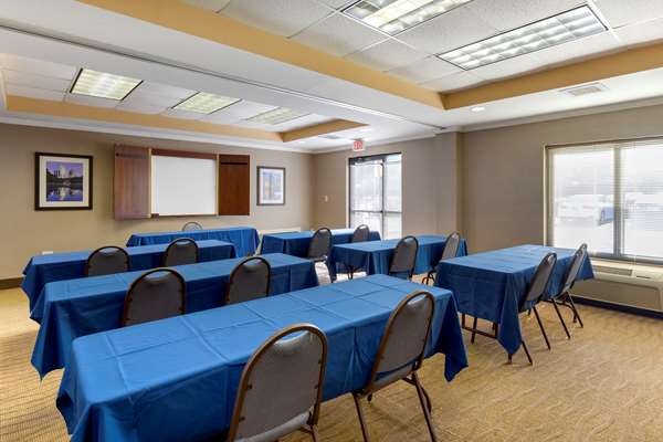  - Comfort Inn Kennesaw - I-75, Exit 269