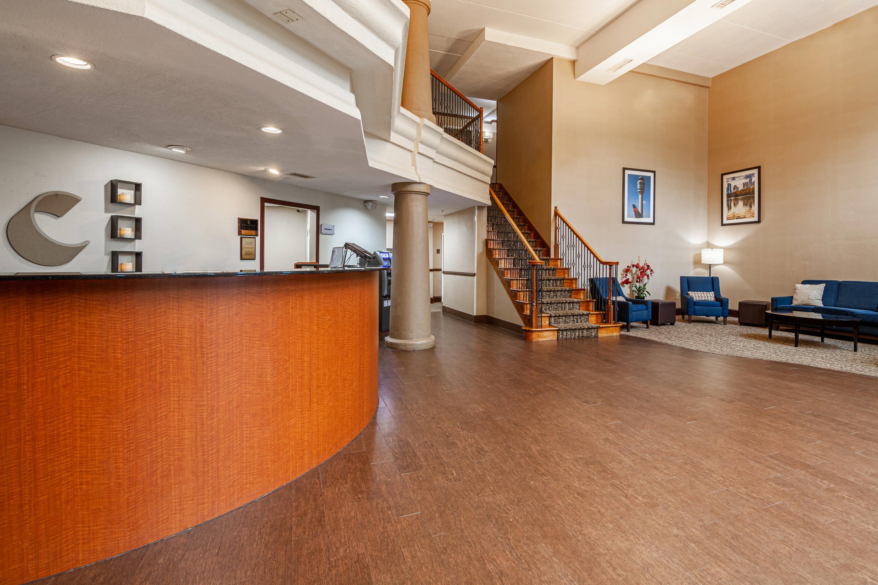 Front desk | Comfort Suites Morrow - Atlanta South