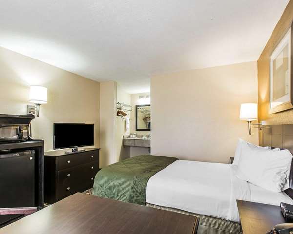  - Quality Inn Kingsland - I-95, Exit 3