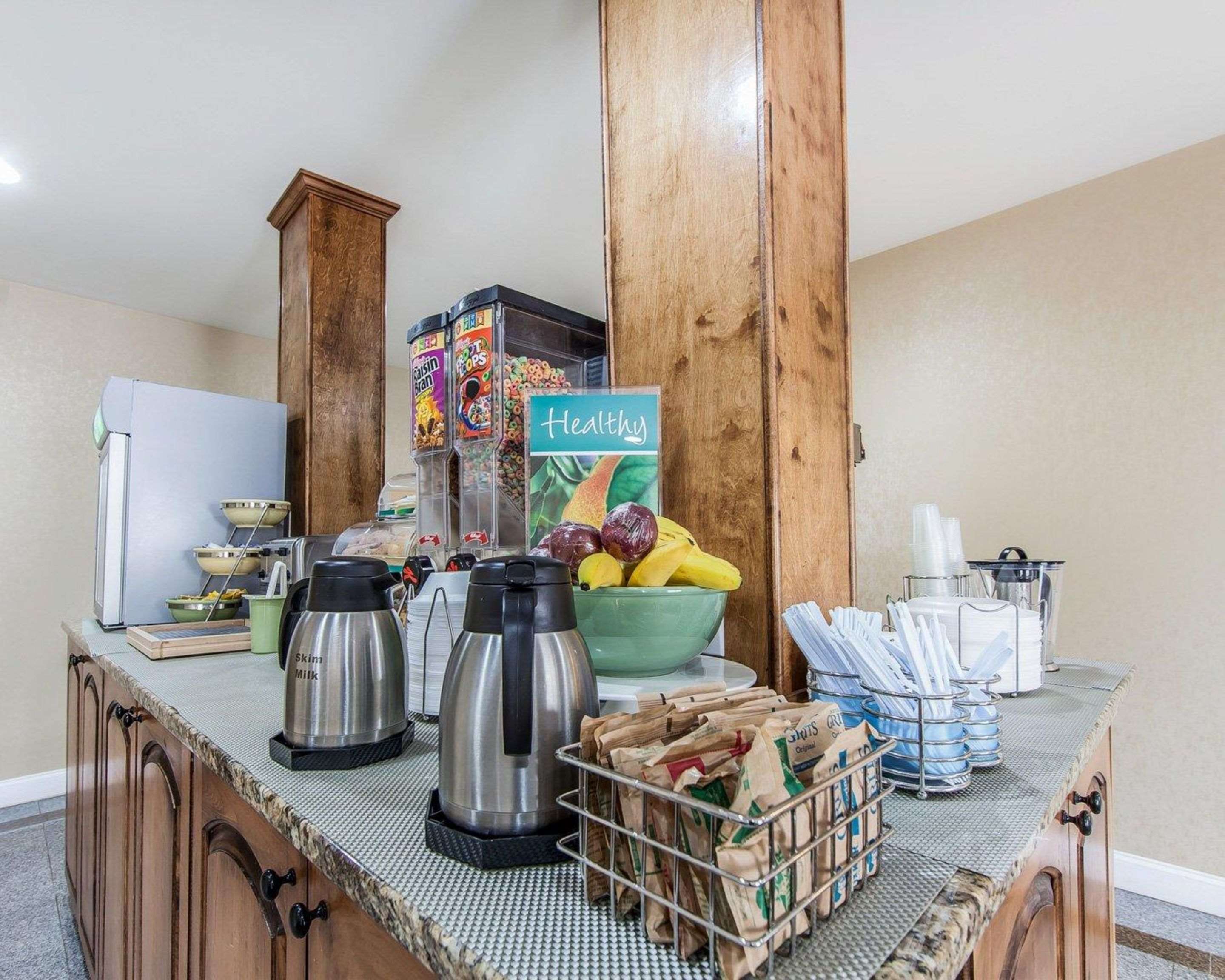 Assorted breakfast items | Quality Inn & Suites Bremen