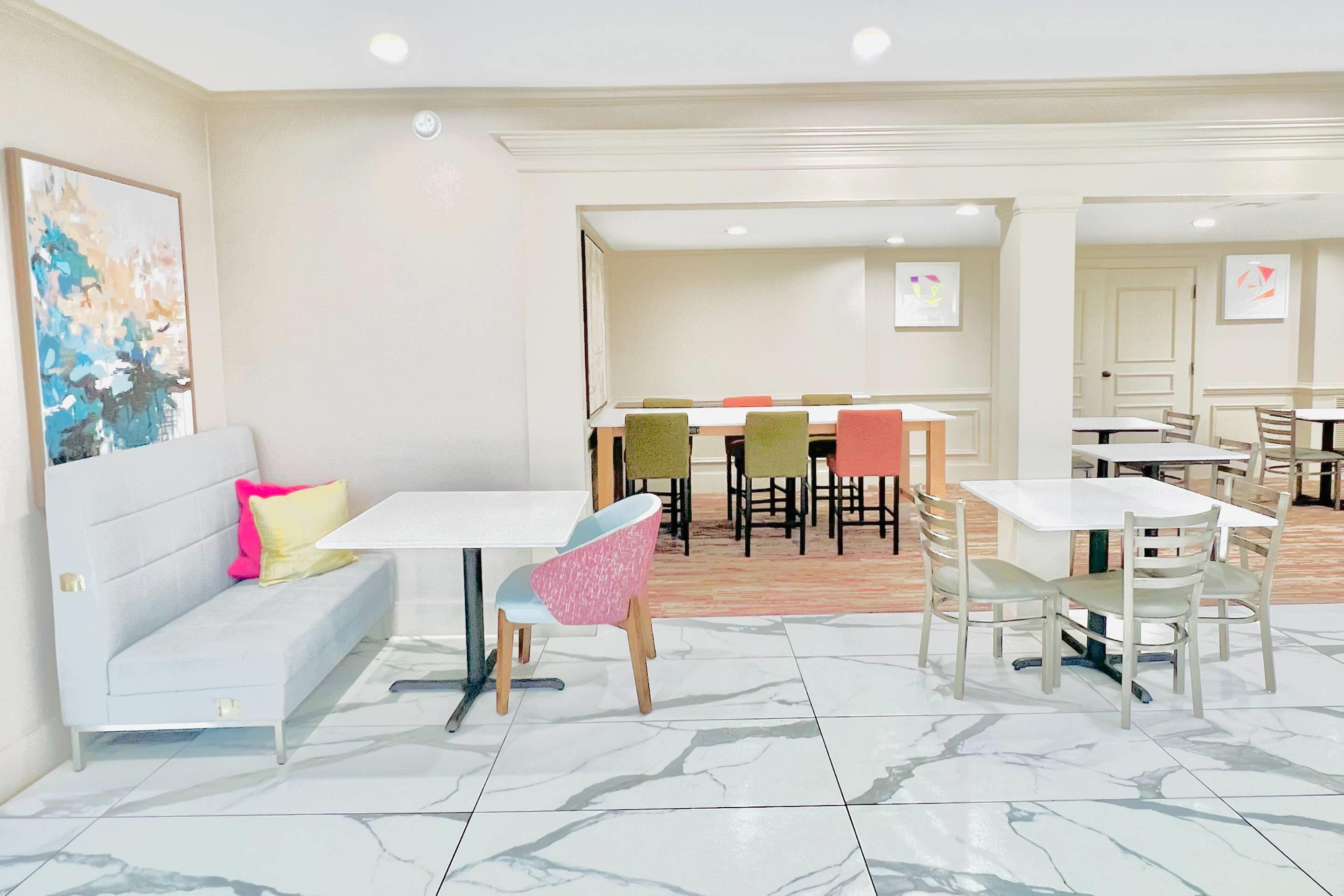 Breakfast area | Quality Inn & Suites McDonough South I-75