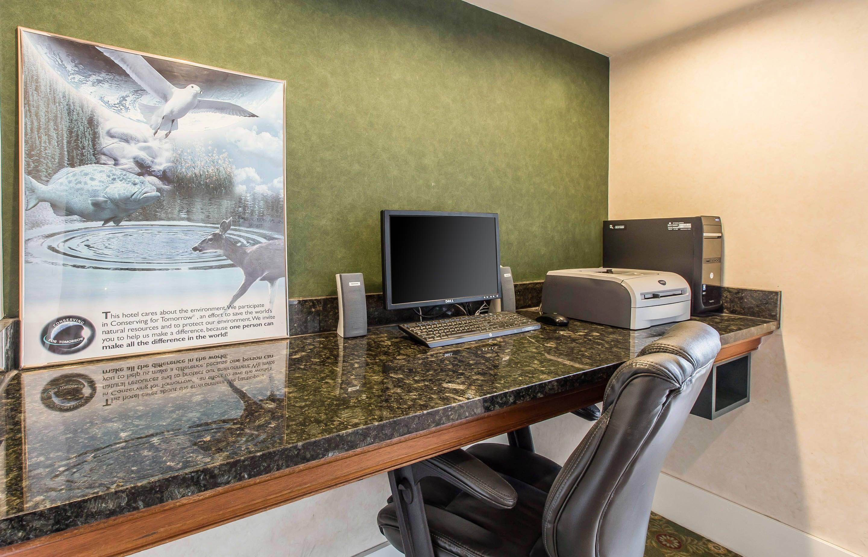 Business center | Quality Inn & Suites McDonough South I-75