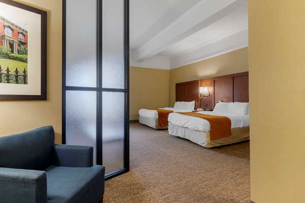 Suite - Comfort Suites Port Wentworth - I-95, Exit 109