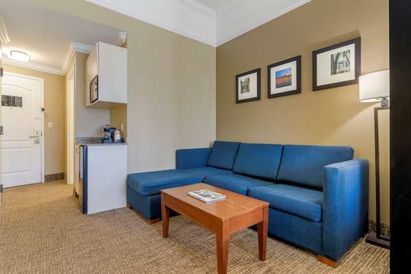 Suite - Comfort Suites Port Wentworth - I-95, Exit 109