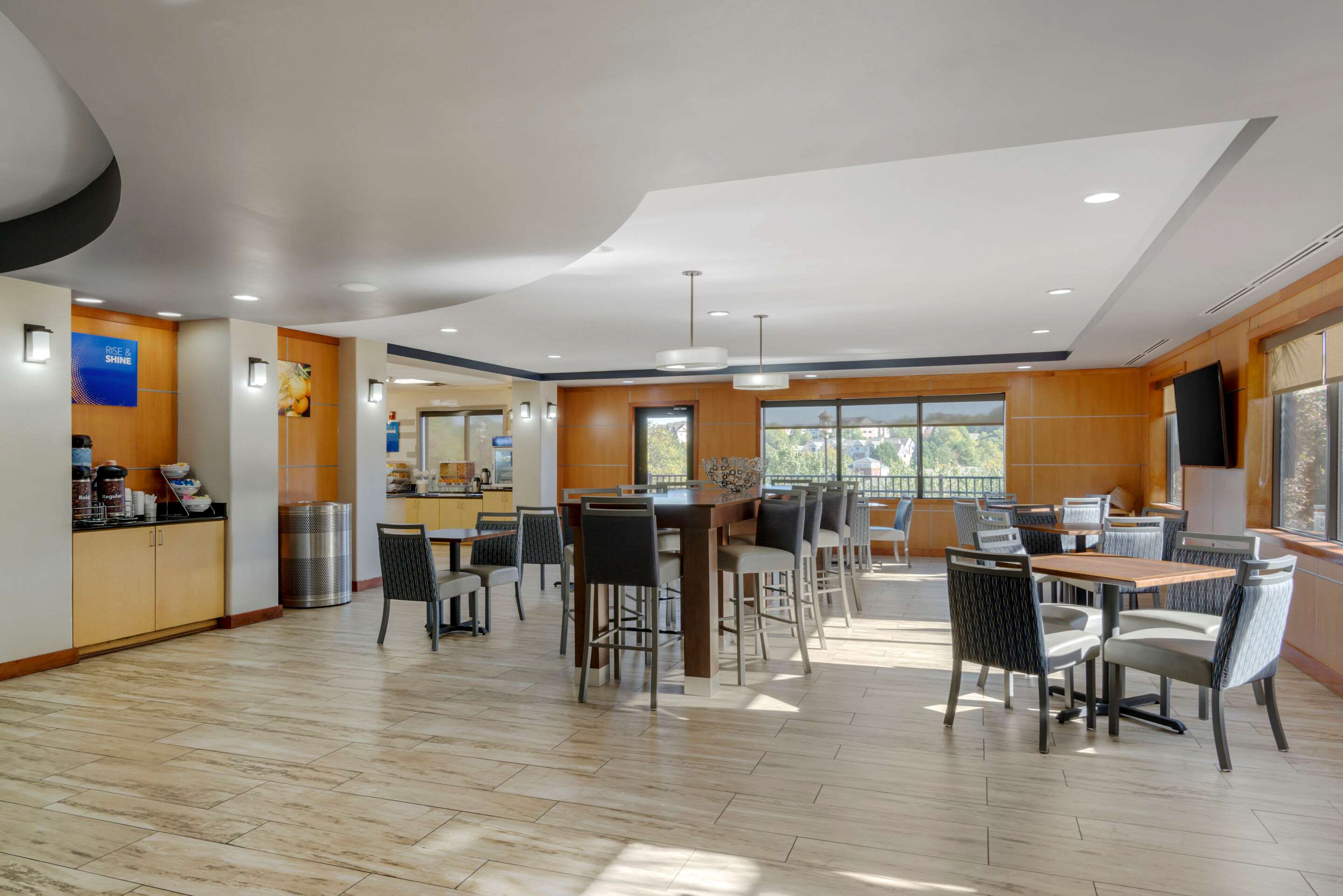 Breakfast area