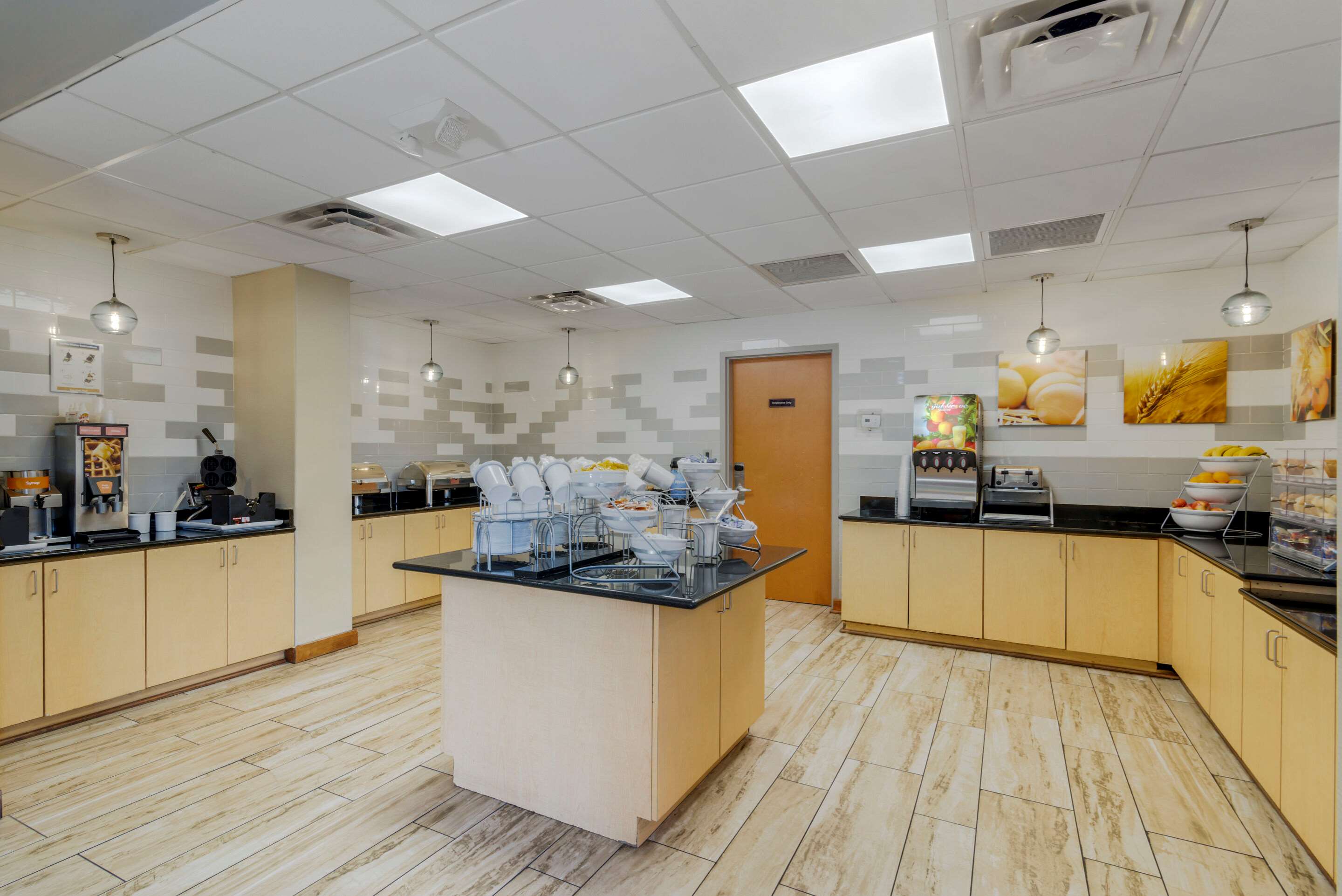 Breakfast area
