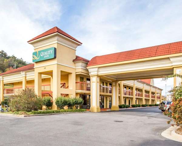 Exterior view - Quality Inn & Suites Dalton - I-75, Exit 333