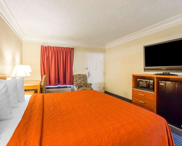  - Quality Inn & Suites Dalton - I-75, Exit 333