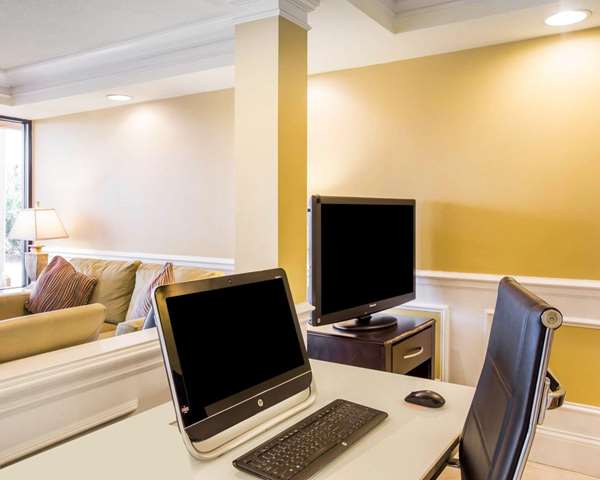 Conference Area - Quality Inn & Suites Dalton - I-75, Exit 333