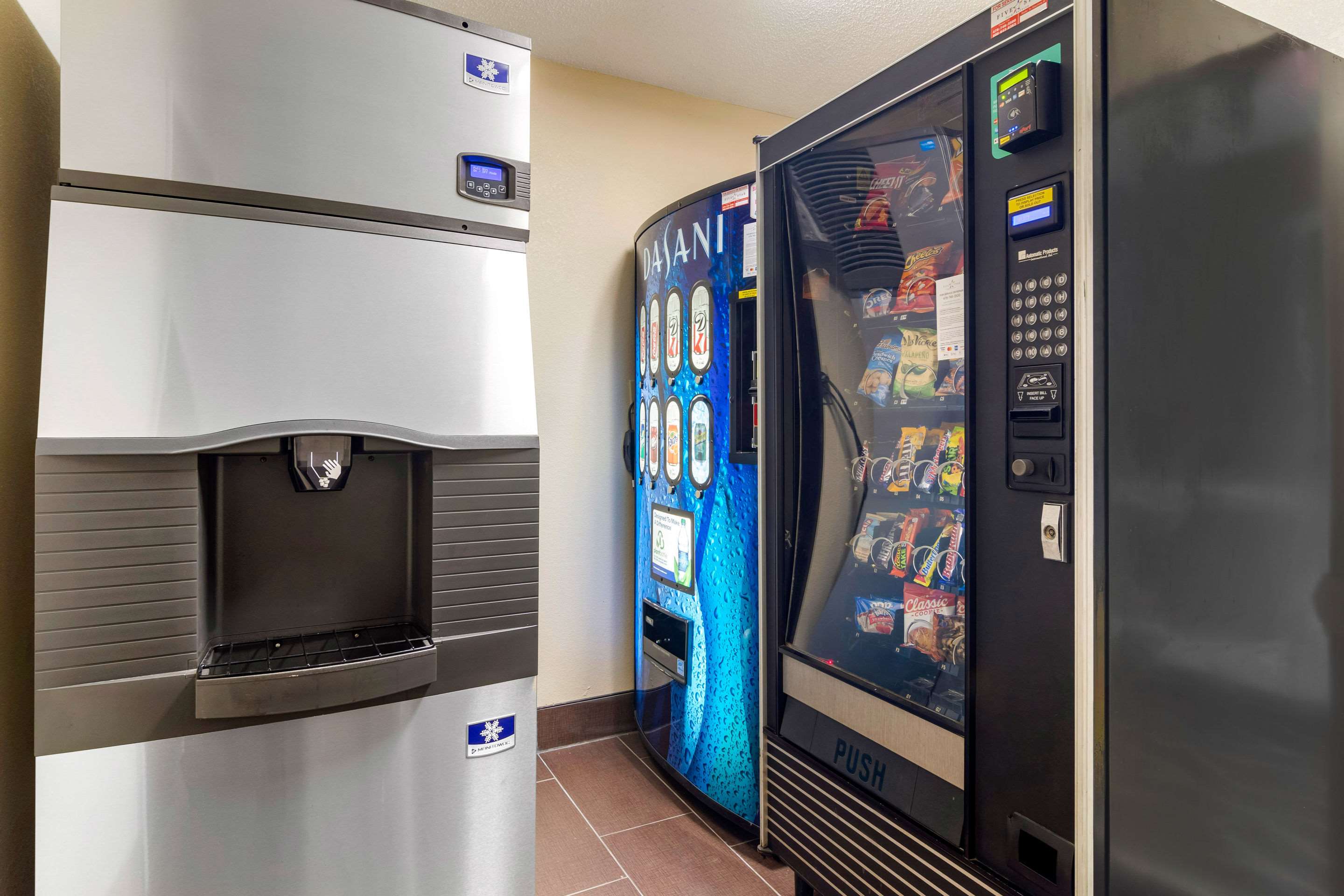 Hotel vending area