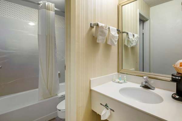  - Quality Inn Northlake Atlanta - I-285, Exit 37