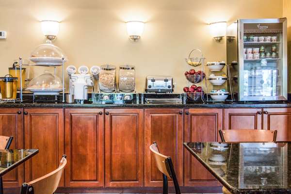 Amenities - Sleep Inn & Suites Pooler - I-95, Exit 102