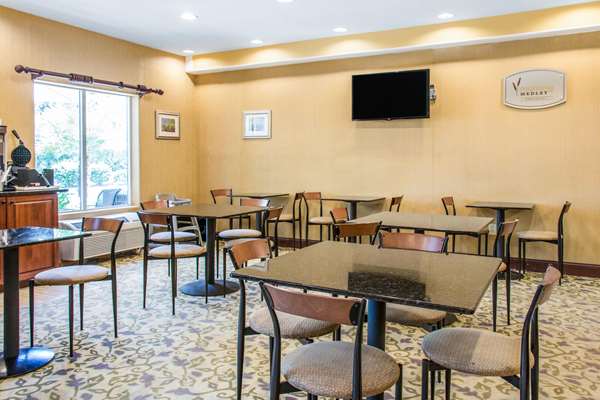 Amenities - Sleep Inn & Suites Pooler - I-95, Exit 102