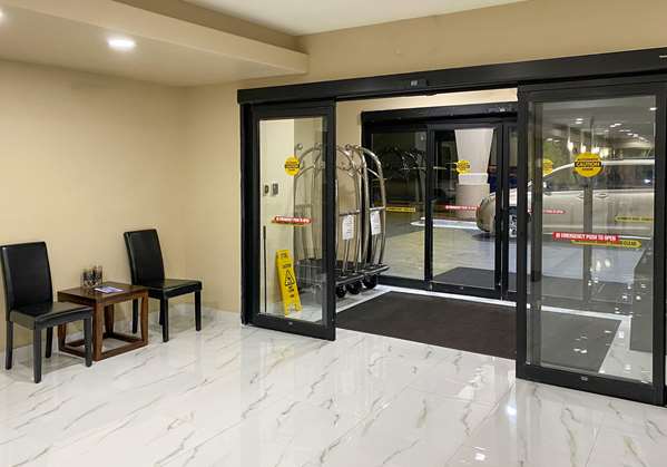  - Comfort Suites Kingsland - I-95, Exit 3