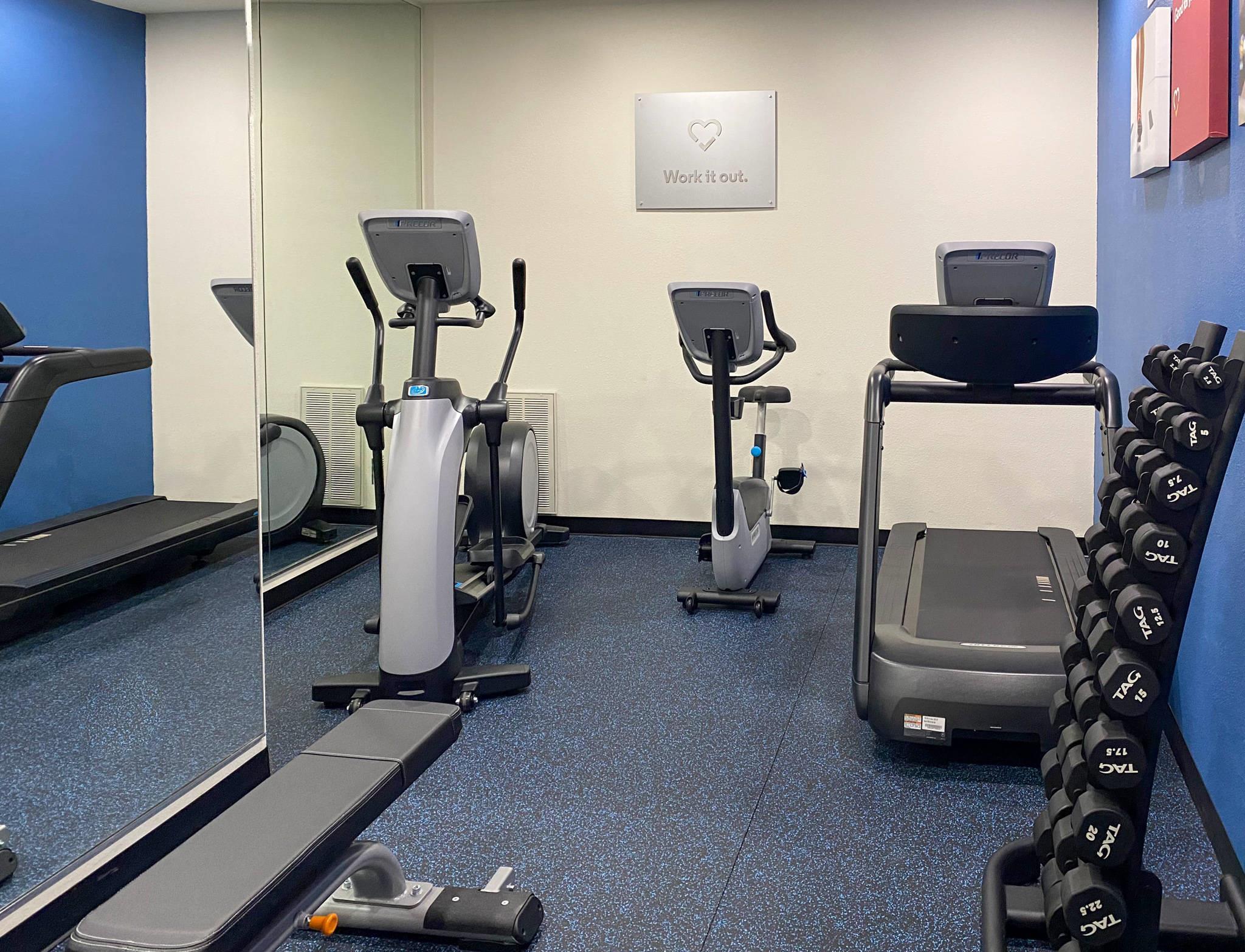 Exercise room with cardio equipment | Comfort Suites Kings Bay Naval Base Area