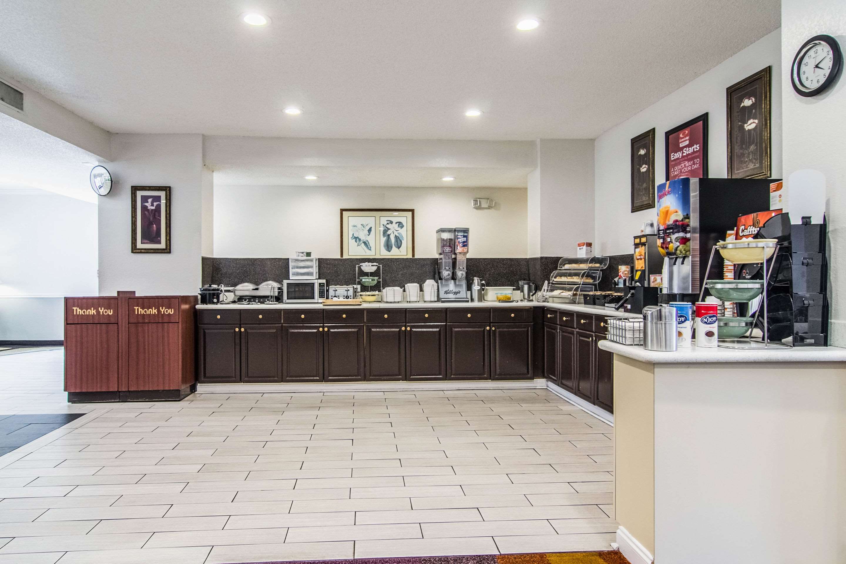 Breakfast area