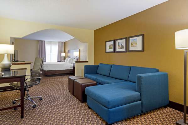 Suite - Comfort Suites Milledgeville
