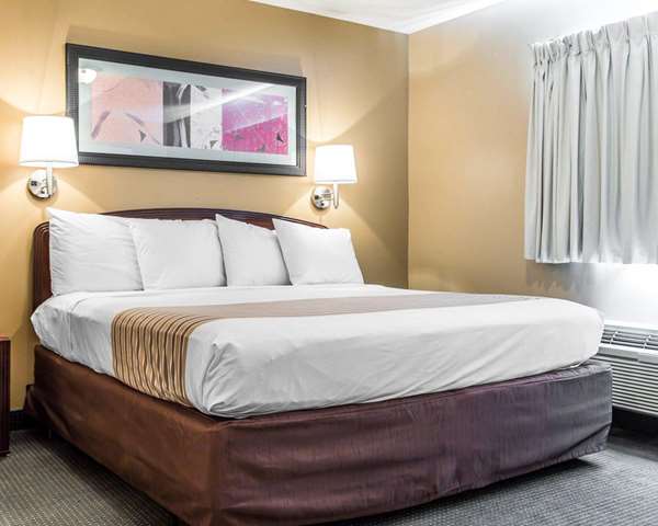  - Suburban Studios Kennesaw - I-75, Exit 271