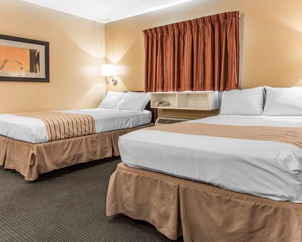  - Suburban Studios Kennesaw - I-75, Exit 271