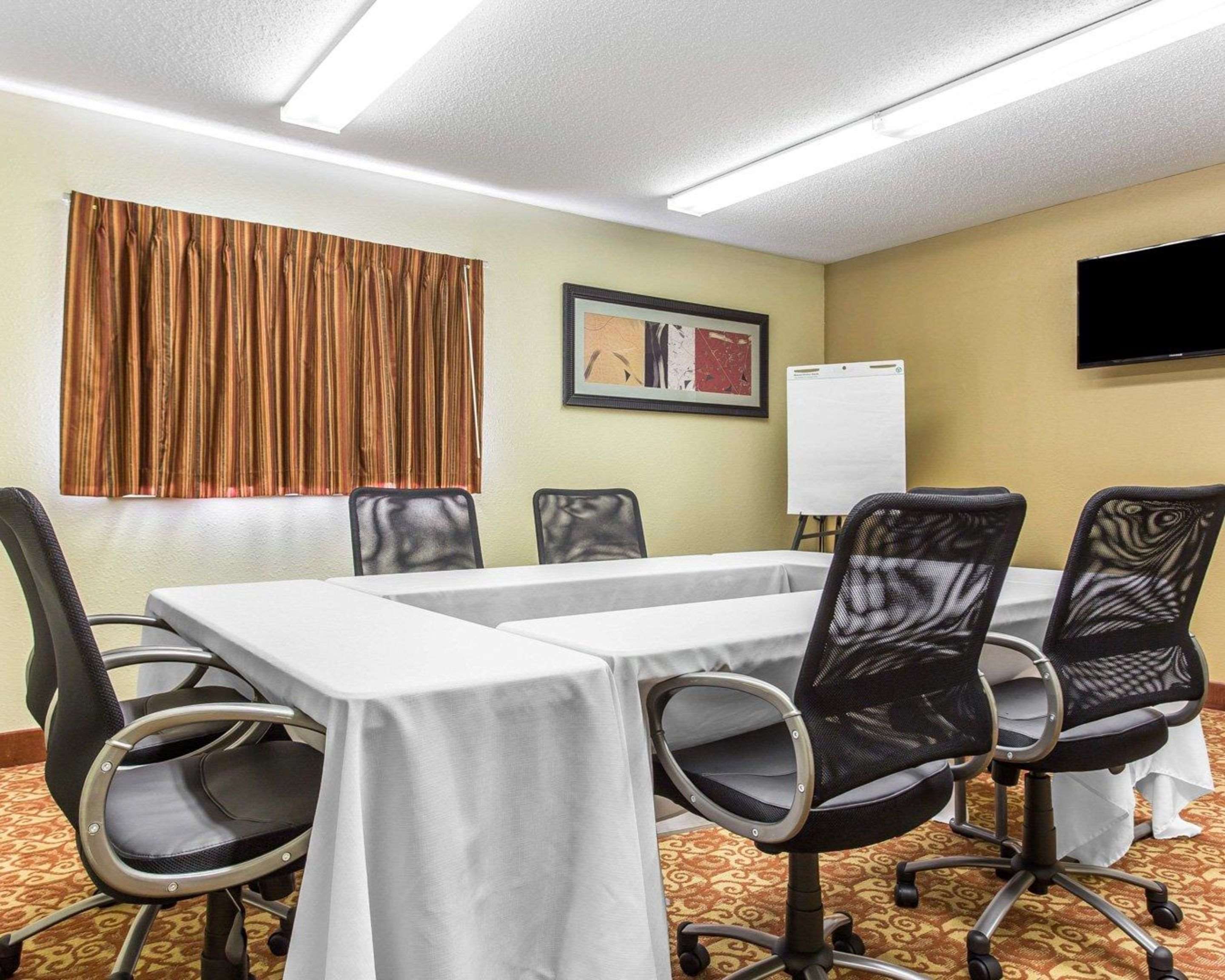 Meeting room | Suburban Studios