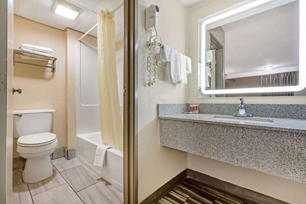  - Econo Lodge Downtown Augusta