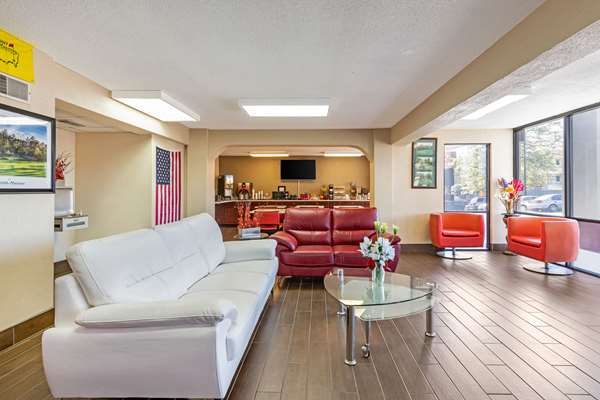  - Econo Lodge Downtown Augusta