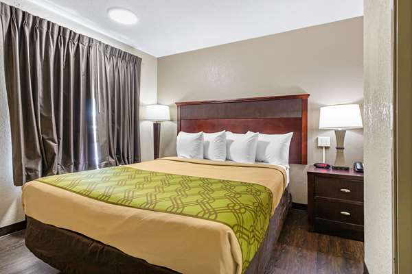  - Econo Lodge Downtown Augusta