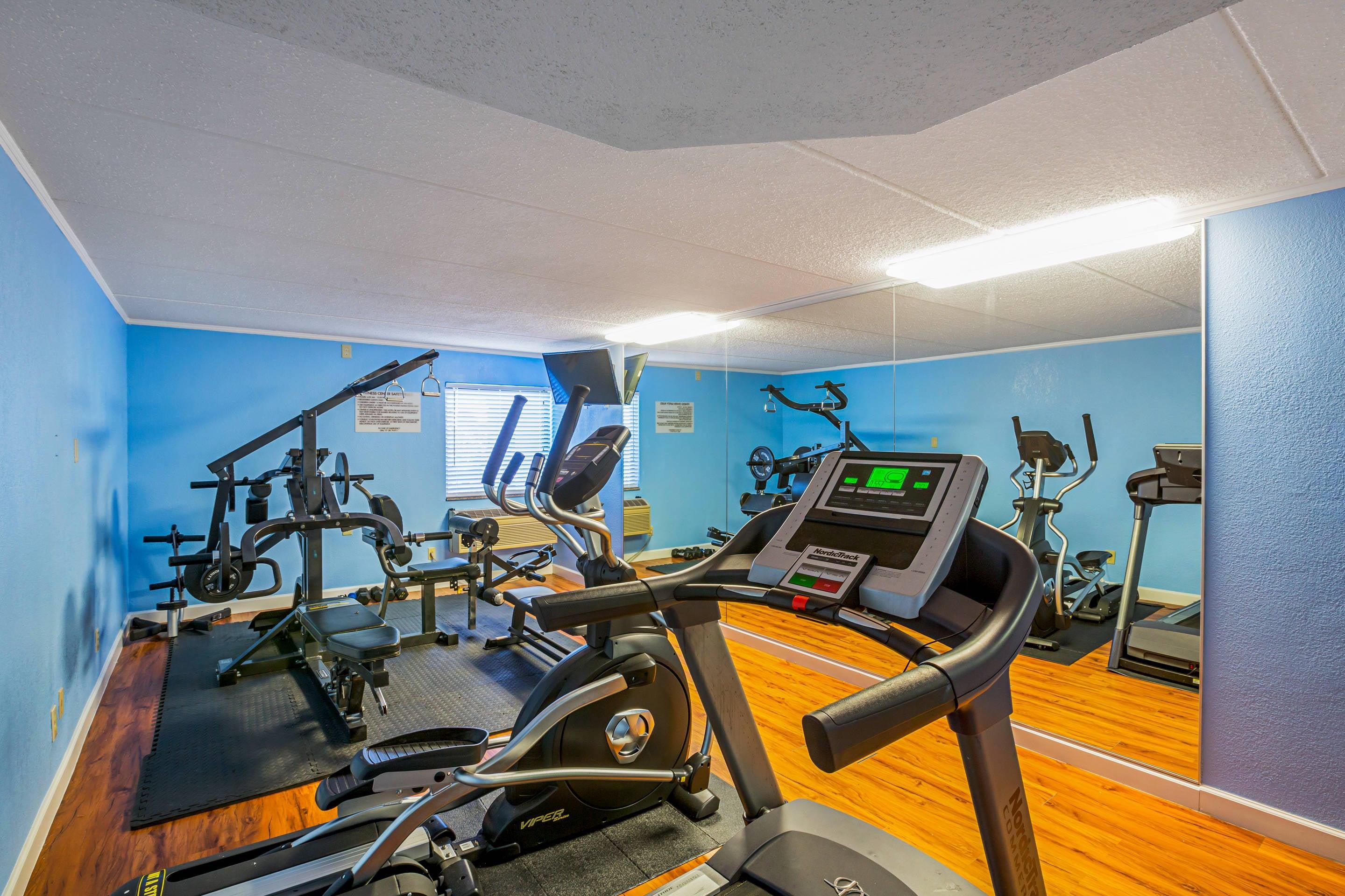 Fitness center | Quality Inn & Suites near Six Flags East
