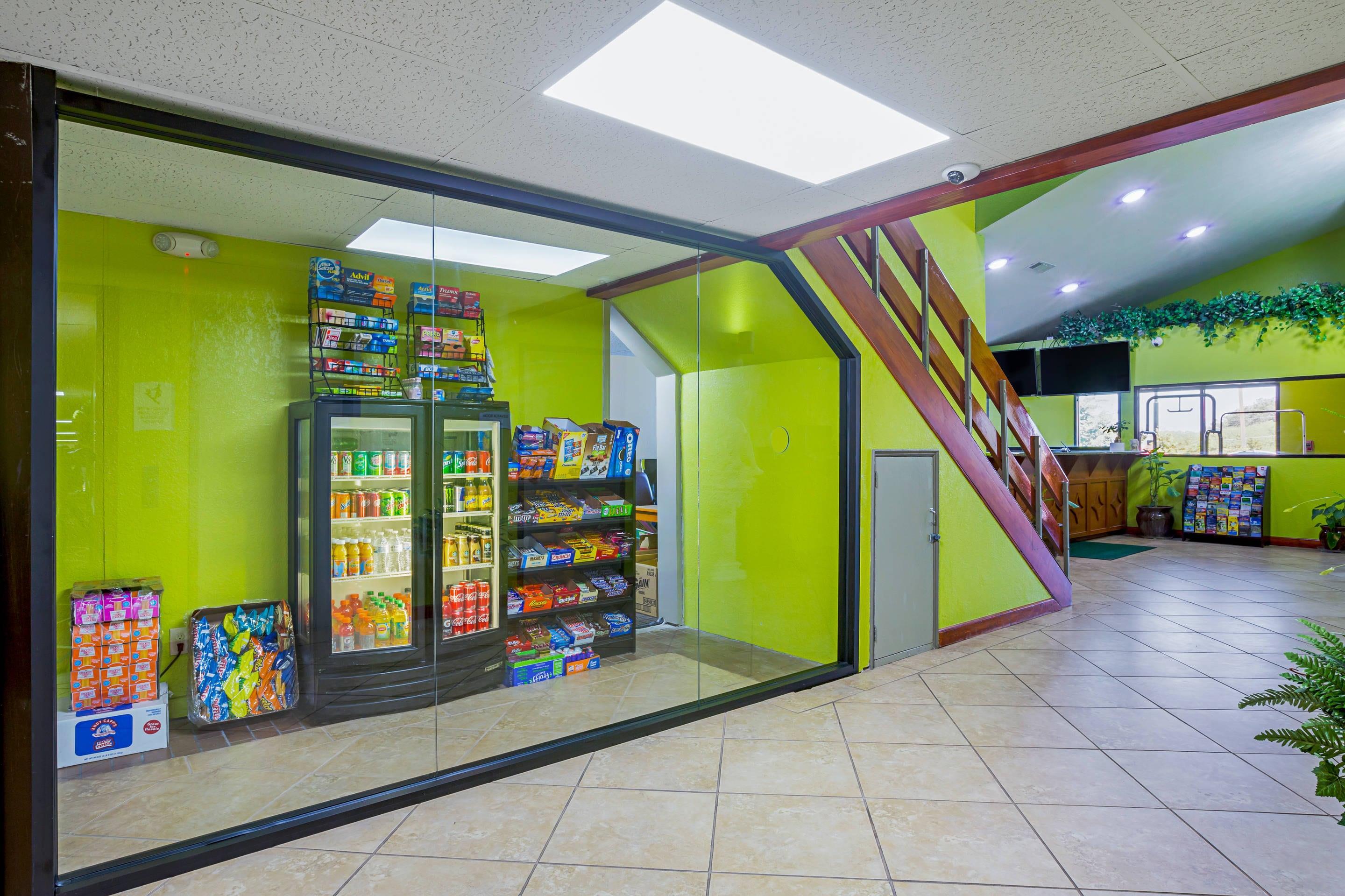 Hotel marketplace | Quality Inn & Suites near Six Flags East