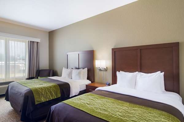  - Comfort Inn Blackshear