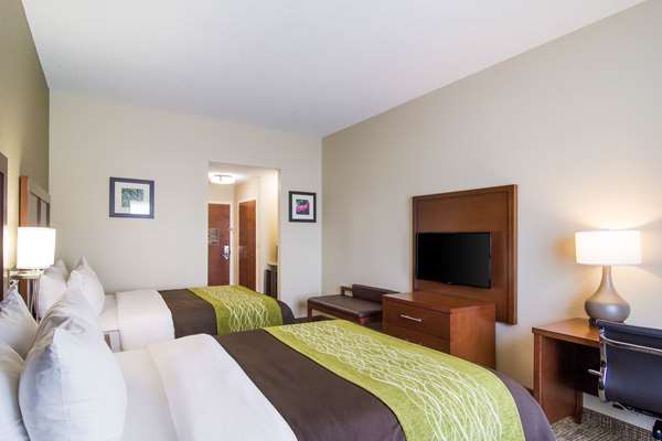  - Comfort Inn Blackshear