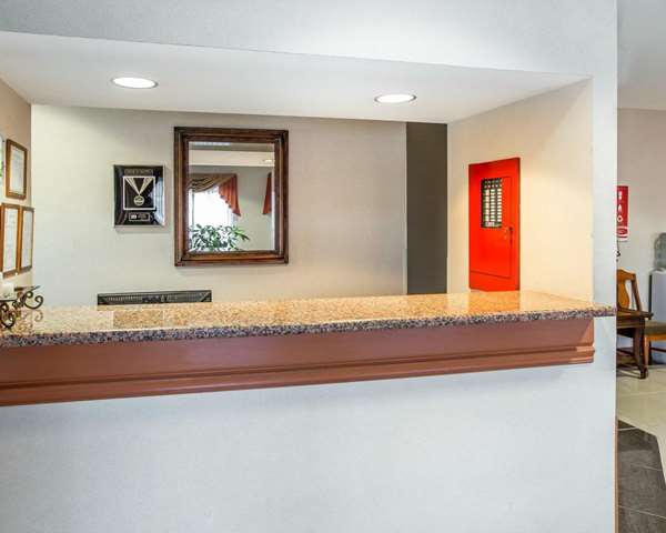  - Econo Lodge Brunswick - I-95, Exit 29