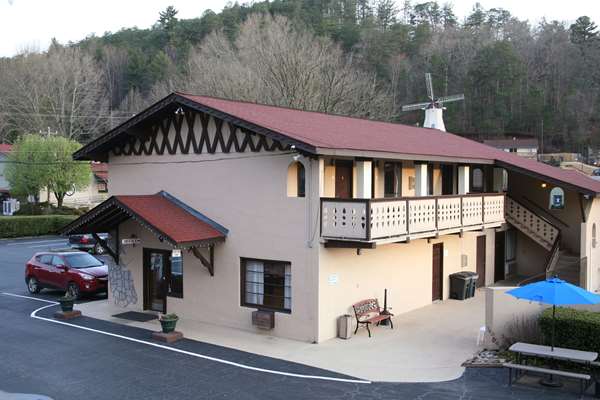 Exterior view - Quality Inn Helen