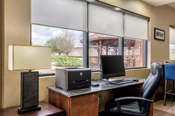 Conference Area - Comfort Suites Macon - I-475, Exit 9