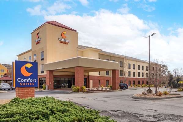 Exterior view - Comfort Suites Macon - I-475, Exit 9