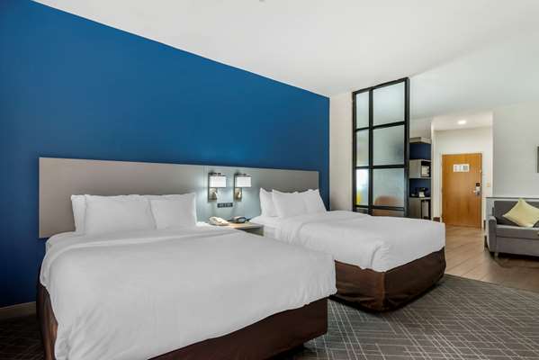 Suite - Comfort Suites Macon - I-475, Exit 9