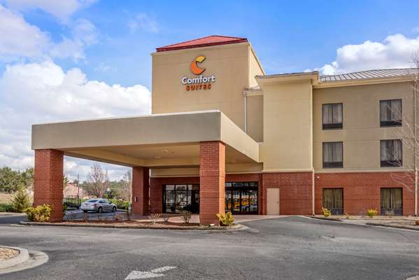 Exterior view - Comfort Suites Macon - I-475, Exit 9