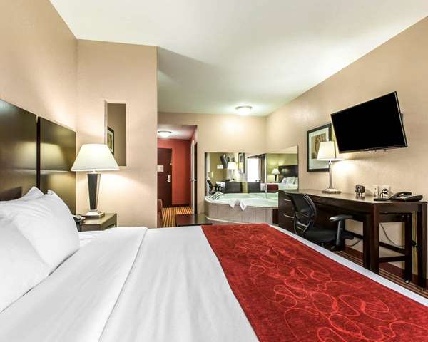 - Comfort Suites Waycross