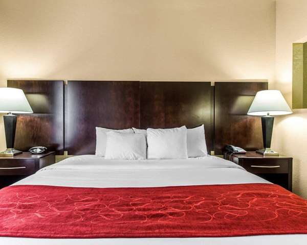  - Comfort Suites Waycross