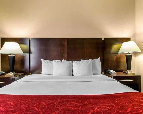  - Comfort Suites Waycross