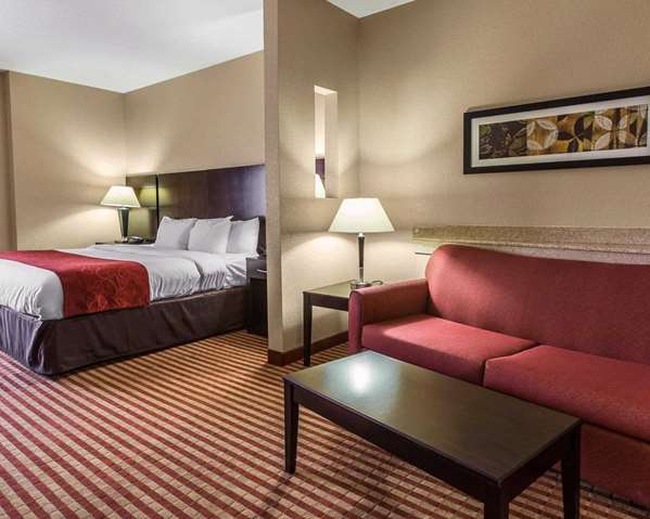  - Comfort Suites Waycross