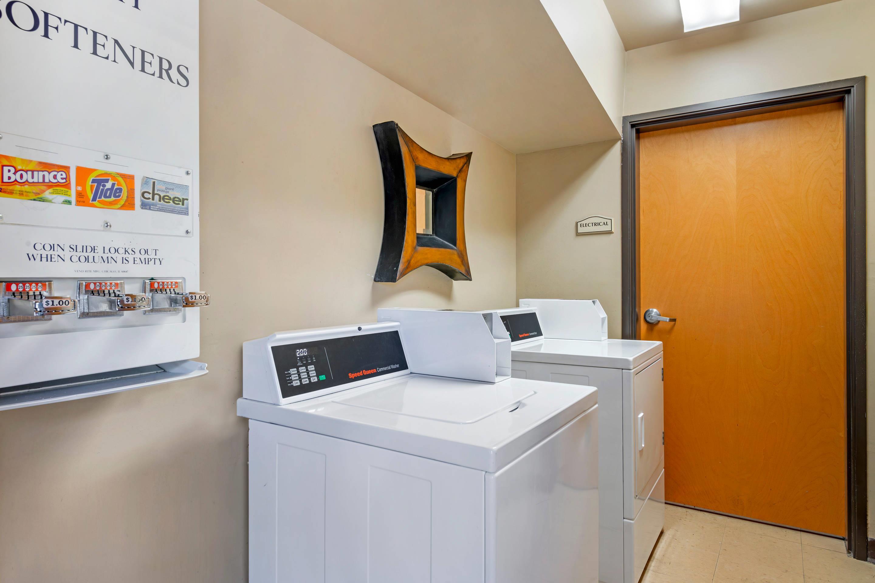 Guest laundry facilities | Comfort Suites Brunswick