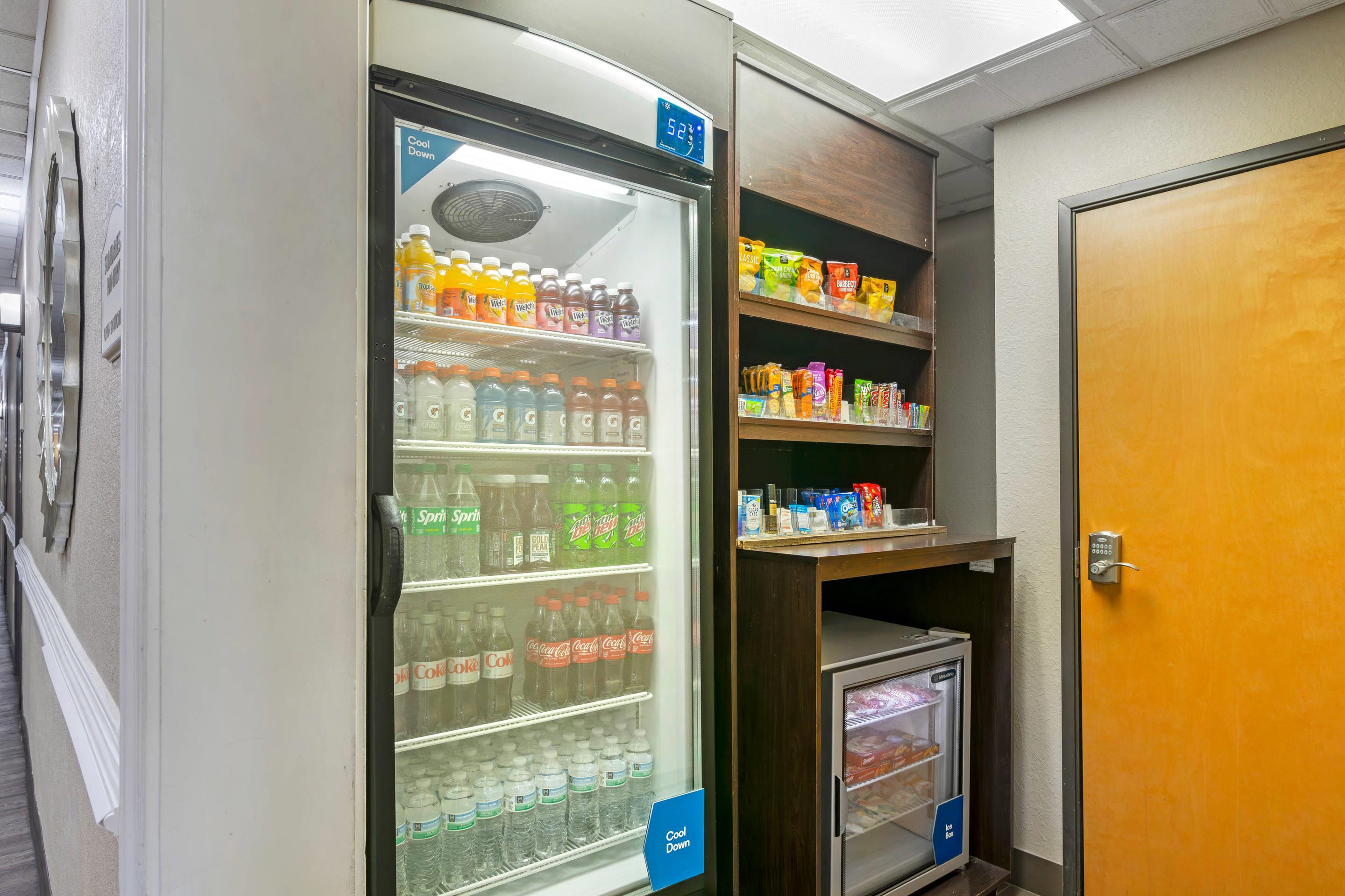 Hotel marketplace | Comfort Suites Brunswick