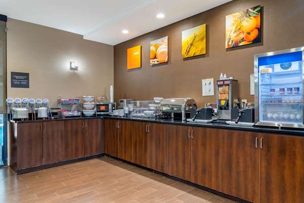 Amenities - Comfort Suites Byron