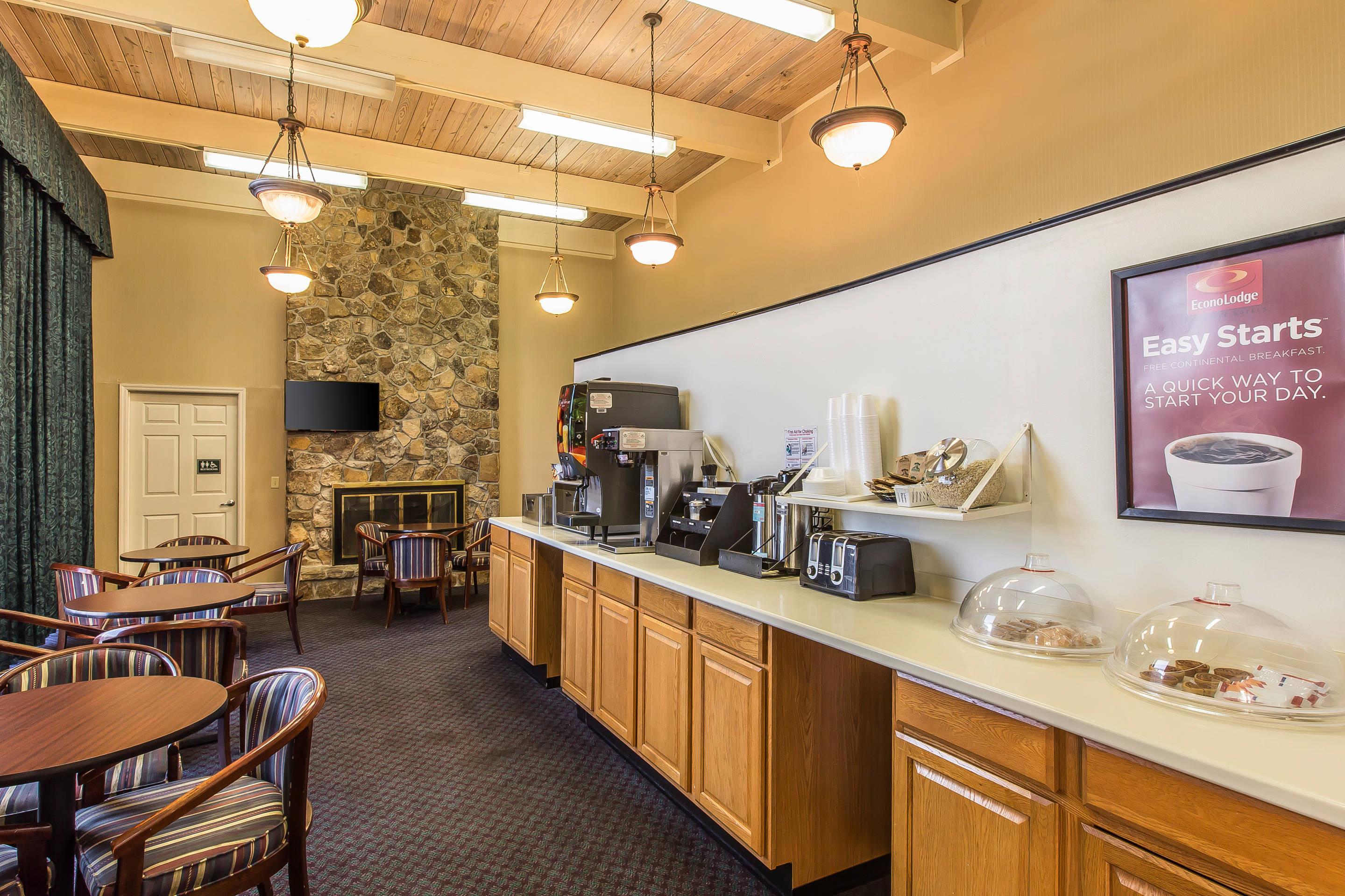 Breakfast area